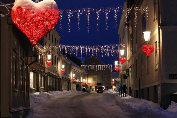 LED Giant Ice Lite® 304